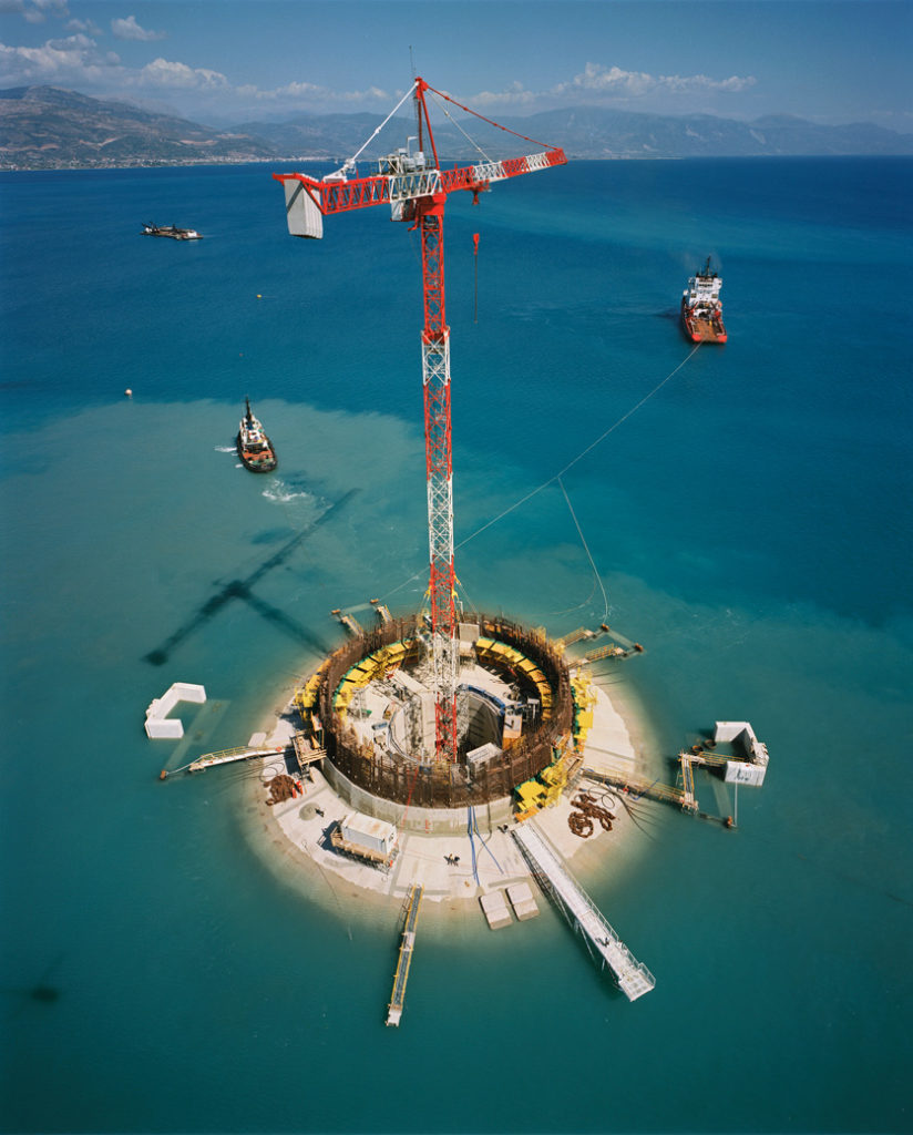 Construction of Rion-Antirrion bridge. Period 2000